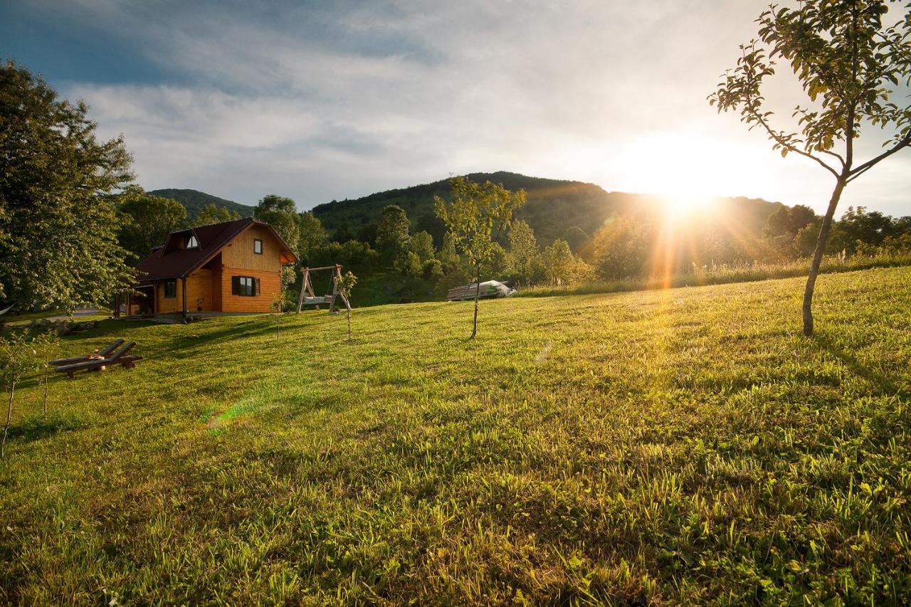 Father'S Land Rakovica Exterior foto