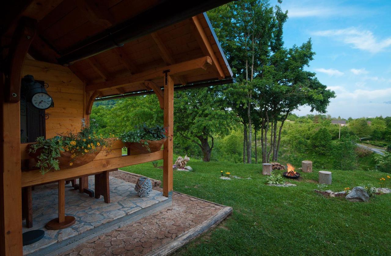Father'S Land Rakovica Exterior foto